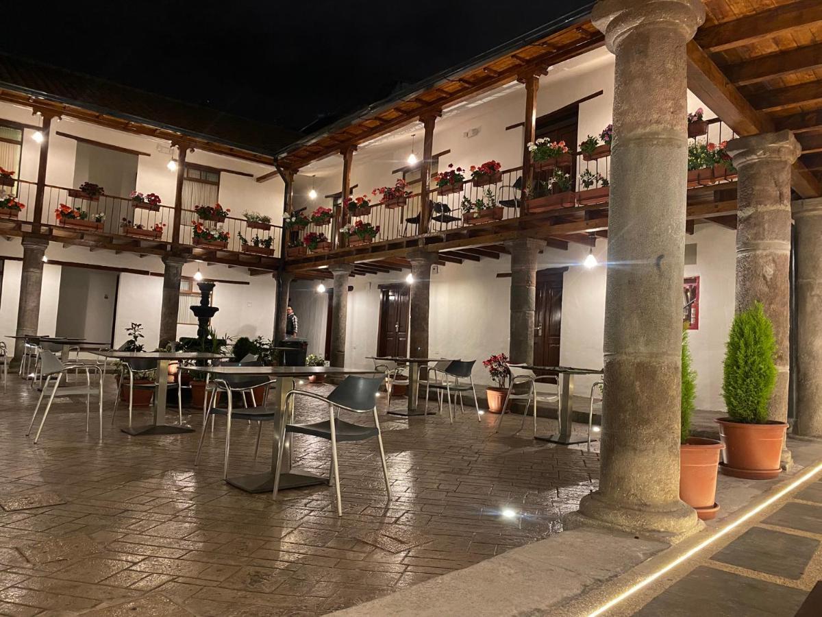 Casona Tobar Hotel Quito Esterno foto